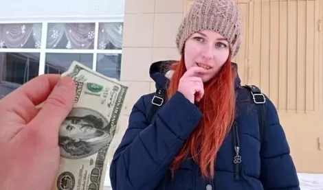 Я согласна. За эти деньги, еби меня как в рот так и в письку